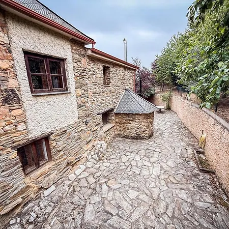 La Casa Del Monte Осеро