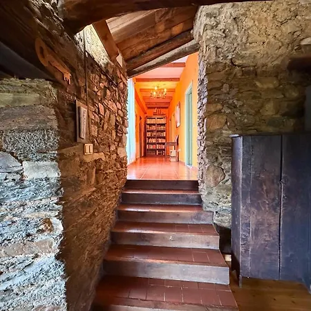 La Casa Del Monte Осеро